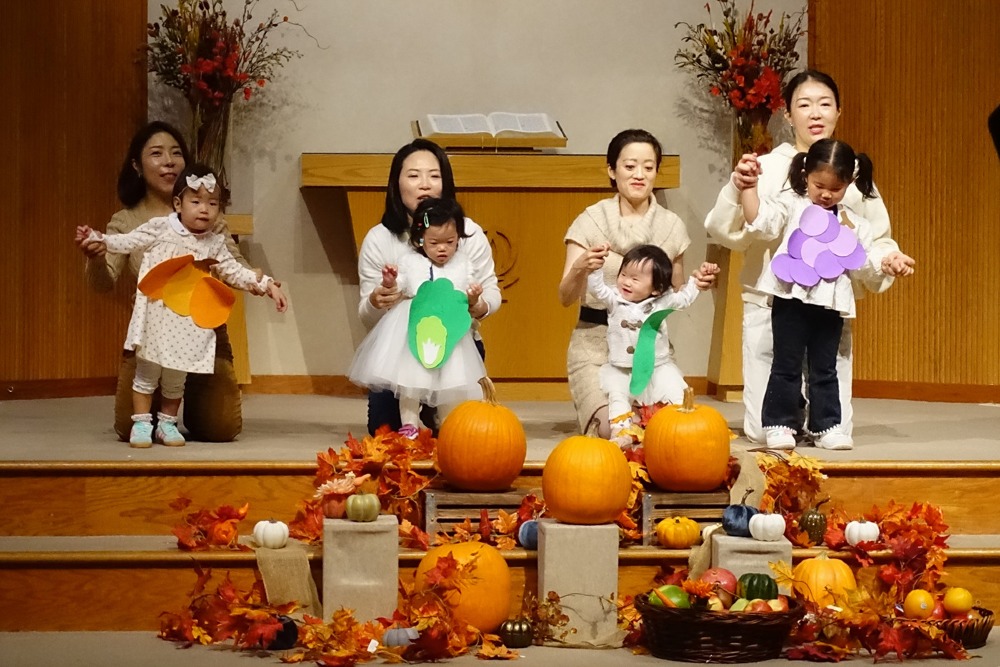Hanmee PC-Thanksgiving Service-112325-10-Sunday School presentation.jpg