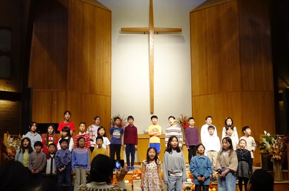 Hanmee PC-Thanksgiving Service-112325-13-Sunday School presentation.jpg