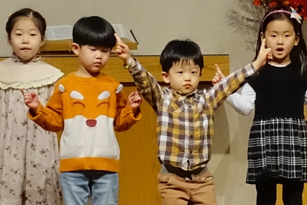 Hanmee PC-Thanksgiving Service-112325-12-Sunday School presentation.jpg